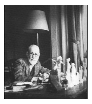 freud-in-his-office